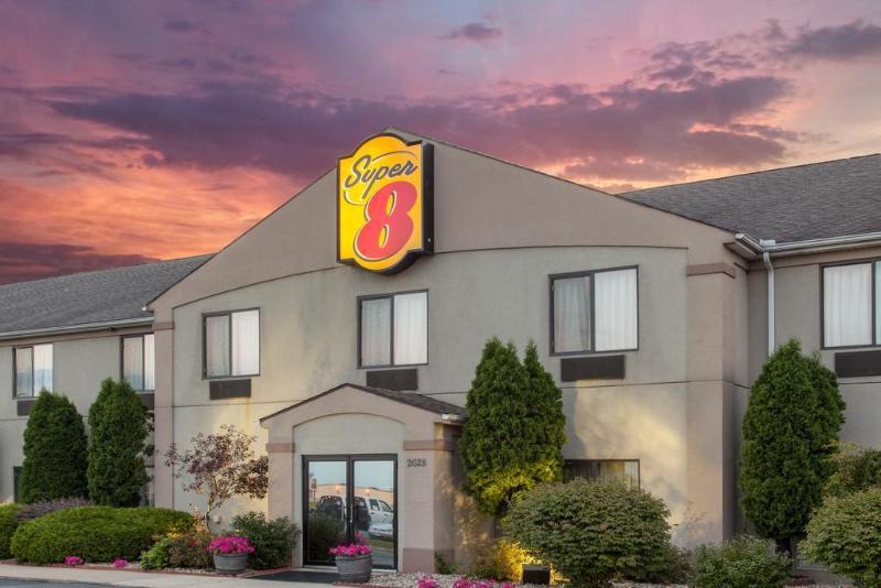 Super 8 By Wyndham Jackson Motel Buitenkant foto